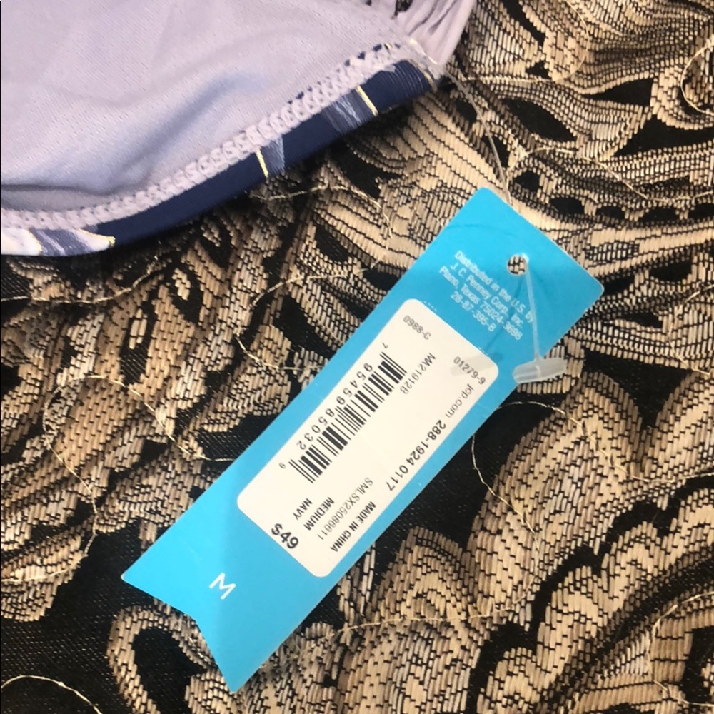 Strappy cutout swim bottoms - Picture 7 of 12